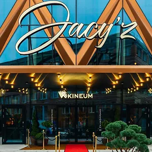 ***** Hotel Jacyz Sverige
