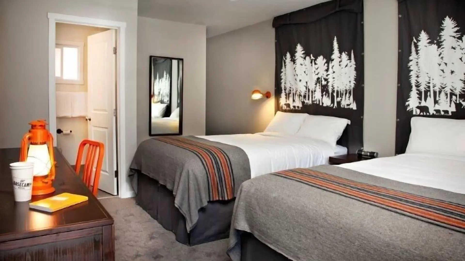 Basecamp Tahoe South South Lake Tahoe Hotel